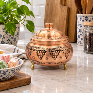 Azucarera y Cremera de Latón Grabada a Mano con Tapa, Patrón Geométrico, Tres Patas, Decoración Tradicional para el Hogar, Regalos, Diseño Floral Audaz, Duradera - Product Image 6