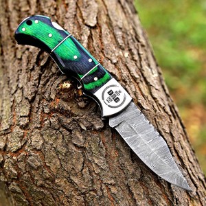 มีดพับ Damascus Lockback สำหรับขายส่ง ผู้ผลิต รับทำโลโก้ EDC มีดล่าสัตว์ คุณภาพอุตสาหกรรม ด้ามไม้ ปลายใบมีดแบบ Clip Point - Product Image 5
