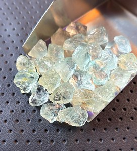 Aigue-marine naturelle brute, cristal brut, pierre précieuse non taillée, pierre en vrac pour la fabrication de bijoux, fournisseur en gros - Product Image 2