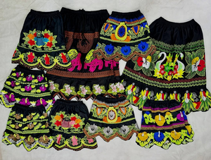 Última producción de faldas micronesias: Faldas de algodón bordadas para mujer, diseño único de falda ajustada estilo isla micronésica - Product Image 6