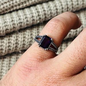 Bague Bohème en Laiton Plaqué Argent avec Améthyste Solitaire et Halo de Pierres Précieuses pour Femme, Vente en Gros - Product Image 2