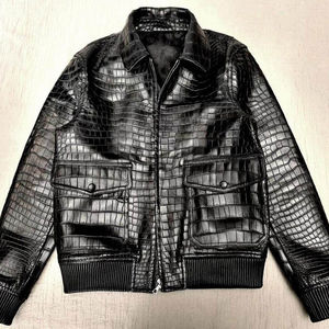 Chaqueta de Cuero con Estampado de Cocodrilo para Hombre, Chaqueta de Motociclista de Cuero Genuino con Patrón de Cocodrilo, Ropa de Invierno, Venta al Por Mayor, Personalizada - Product Image 2