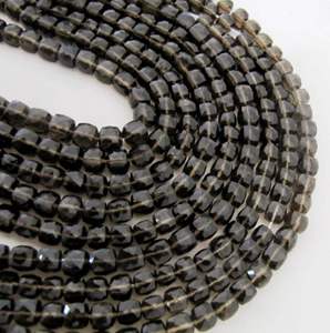 Perles de quartz fumé naturel en forme de cube 3D, 6 à 8 mm, facettées, en forme de boîte, vendues par brin de 8 pouces - Product Image 3