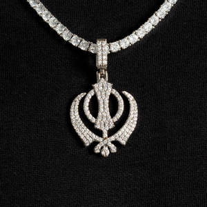 Collier pendentif Khanda serti de pierres |   Pendentif symbole sikh |   Bijoux religieux hip-hop en acier inoxydable 316L pour hommes - Product Image 3