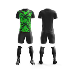 Kit de football de qualité supérieure, maillot personnalisé imprimé |   Tailles pour hommes, femmes et jeunes |   Vêtements de sport légers à séchage rapide en gros - Product Image 6