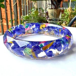 Bracelet en résine, manchette en acrylique, bracelet en époxy brillant, bracelet tourbillon, manchette marbrée, boucle en cristal, bracelet Kada de luxe, bracelet artisanal moulé à la main - Product Image 4