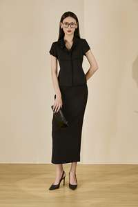 Chemisier pour femme vietnamienne à manches courtes, col châle ou col à revers, avec encolure ornée de roses KA04 - Product Image 6