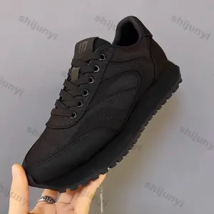 Chaussures à semelles souples pour hommes, édition 2025, mode été, respirantes, à bout rond, décontractées, sportives, rétro, confortables, pour la course à pied - Product Image 3