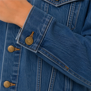 Chaqueta Vaquera Extra Grande para Mujer, Cómoda para el Día a Día, Tejido Resistente, Estilo Clásico, Fabricación Personalizada OEM - Product Image 6