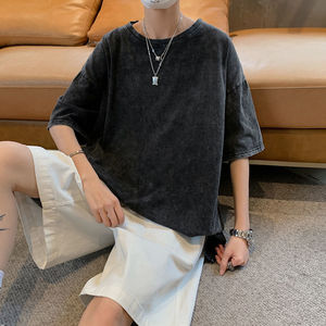 เสื้อยืดคอกลมทรงหลวมสีดำสำหรับผู้ชาย ผ้าคอตตอน 100% 200 กรัม พิมพ์โลโก้ตามสั่ง - Product Image 2