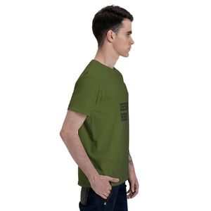 เสื้อยืดแขนสั้นผู้ชายสีเขียวมะกอก ผ้าฝ้าย ทรงปกติ คอกลม ลำลอง สีพื้น พิมพ์ลายด้านหน้า - Product Image 3