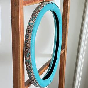 Housse de volant de voiture de haute qualité 2026 avec design luxueux en cuir de vachette travaillé à la main, confortable et personnalisée pour l'intérieur de la voiture - Product Image 4