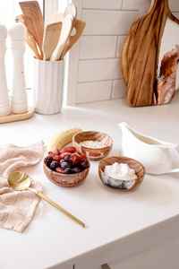 Bol à soupe en bois moderne et écologique, fait main, de qualité supérieure, avec nouvelle combinaison de couleurs en résine époxy, idéal pour servir les aliments. - Product Image 2