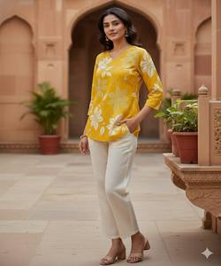 MODERNO TOP ESTAMPADO DE RAYÓN PARA USO DIARIO, PRECIO AL POR MAYOR, EN STOCK, KURTI ÉTNICO DE MEZCLA DE ALGODÓN EN VARIOS COLORES - Product Image 4