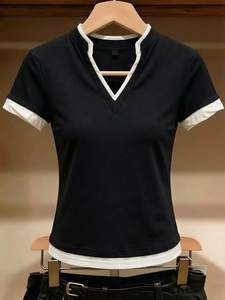 เสื้อโปโลคอวีตัดสีสำหรับผู้หญิง แขนสั้น ผ้าถัก ทรงปกติ สกรีนโลโก้ได้ ใส่สบายๆ - Product Image 2