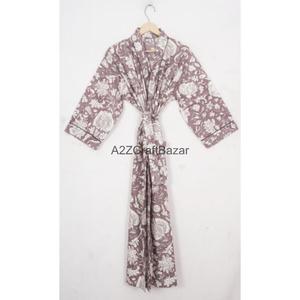 ชุดนอนผู้หญิงลายดอกไม้ฤดูหนาว คอวี ปิดด้วยเชือกผูก แขนสามส่วน ระบายอากาศได้ดี ผ้าฝ้าย 100% ชุดเซ็ต - Product Image 2