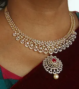 迷人的18k黄金成型作品长哈拉姆吊坠项链，充满真正的钻石多色金色精品珠宝订单