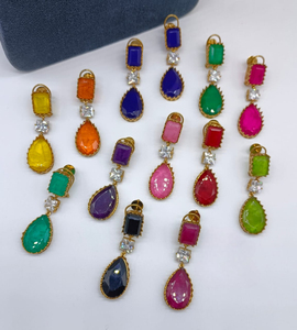 Pendientes de Piedra Doble de Alta Calidad, Hermoso Diseño Único, Atractivo de Lujo, Perfectos para Usar en Fiestas, Acabado Dorado, Pendientes Premium - Product Image 1