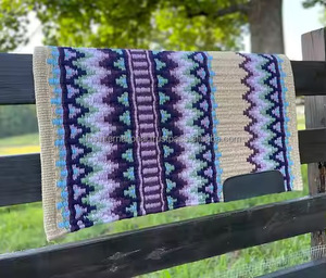 Meilleure qualité de laine de Nouvelle-Zélande Double tissage tapis de selle tissés à la main couleurs attrayantes pour Western Riding Show Horse Blanket - Product Image 4