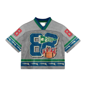 Maillot de football rétro personnalisé en maille 100 % polyester respirant, anti-humidité et séchage rapide, coupe oversize et carrée, pour le sport - Product Image 1