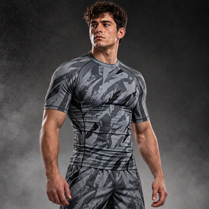 Chemises de surf extensibles pour hommes, coupe athlétique, respirantes et à séchage rapide, pour les collections de maillots de bain et les détaillants de vêtements de bord de mer (Marque privée) - Product Image 6