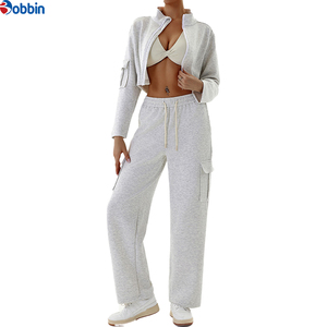 Conjunto Deportivo Gris para Mujer de BOBBIN INDUSTRIES, Manga Larga, Cuello Alto, Corte Holgado Informal, Color Sólido, con Bolsillos Laterales y Cintura Elástica - Product Image 2