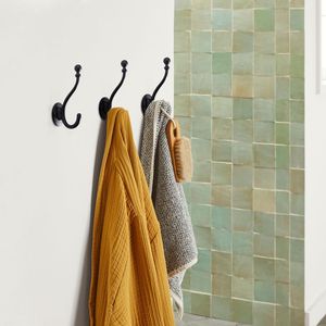 Lot de 5 crochets muraux décoratifs noirs mats pour peignoirs et serviettes, pour salle de bain, chambre, cuisine, manteaux, vêtements et armoires - Product Image 5