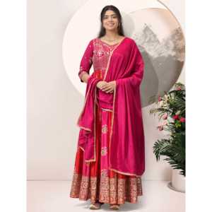 Robe trapèze et dupatta faits main, magnifiques, avec imprimé floral brodé sur organza, taille empire, taille XL, parfaits pour les soirées. - Product Image 5