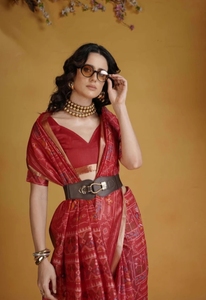 KV Women's Woven Paisley, Self Design Handloom Jacquard Art Silk Saree With Unstitched <b>Blouse</b> (<b>Red</b>) - Product Image 1