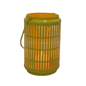 Candelabros de Hierro Metálico Hechos a Mano con Diseño Único para Decoración del Hogar y Navidad IHA IHACA187 - Product Image 1