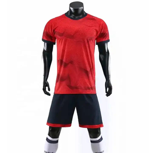 Tenue de football d'équipe personnalisée, dernière conception, respirante, été, 100 % polyester, séchage rapide, vêtements de sport - Product Image 3
