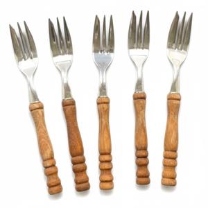 Vente en gros de fourchettes à dessert vintage en acier inoxydable avec manche en bois, ensemble d'ustensiles de cuisine et de table pour la maison et les restaurants - Product Image 1