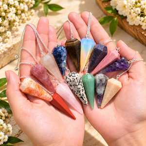 Pendule en cristal de pierres précieuses naturelles mélangées avec chaîne en argent, outil de guérison Reiki, cristal d'équilibrage des chakras - Product Image 2