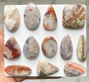 Best Quality Custom Size Loose Agate Crystal Gravel Crazy Lace Mix Shape Polished Natural Gemstone Cabochon Jewelry Making - Product Image 3