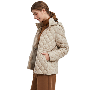 Blouson Bomber matelassé à capuche pour homme – Hiver, décontracté, fin, coupe-vent, fermeture éclair, couleur unie, longueur standard, couleur personnalisable sur le devant - Product Image 3
