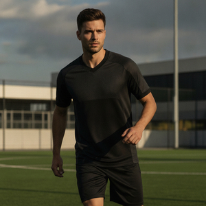 Camisetas de Fútbol Personalizadas para Hombre, Secado Rápido, con Logotipo del Equipo OEM, Uniformes de Fútbol al por Mayor, Camisetas de Entrenamiento y Partido de Malla - Product Image 5
