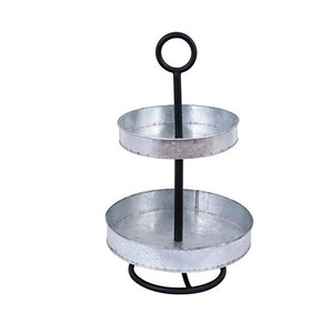 Soporte de Metal de Lujo para Pasteles, para Servir Postres, Decoración de Mesa para Fiestas y Presentaciones de Eventos - Product Image 1