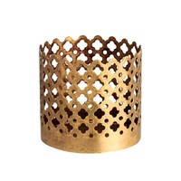 Porte-bougies cylindriques en laiton doré avec motif floral ajouré, décoration d'intérieur