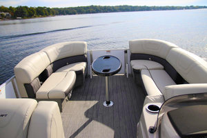 Fabricant de bateaux pontons en aluminium Kinlife 2026 avec moteur électrique à vendre, nouvelle qualité supérieure, meilleur prix, en gros - Product Image 2