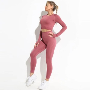 Ensemble de yoga de luxe, tenue de sport de qualité supérieure, vêtements de sport respirants et extensibles sans couture pour femmes - Product Image 2
