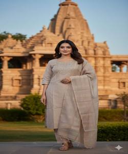 ชุดคุर्ติผ้าเรยอนผสมคอตตอนพิมพ์ลายดิจิทัล แห้งเร็ว สวมใส่สบาย มีไซส์พลัสไซส์ ชุดพื้นเมืองสำหรับผู้หญิง งานทอผ้า - Product Image 1