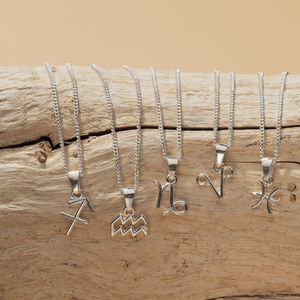 Colgante Zodilac de Moissanita, Minimalista, Unisex, para Uso Diario, Diseño Personalizado con Iniciales, Hipoalergénico, Personalizable - Product Image 4