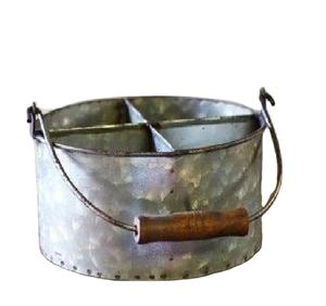 Elegante carrito de herramientas de cocina de metal con mango de madera perfecto para almacenamiento de mesa y soluciones de organización del hogar - Product Image 1