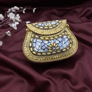 Bolso de mano de resina con mosaico de latón, plateado metálico, elegante, con cierre de cremallera, forma personalizada, listo para envío, FS International - Product Image 2