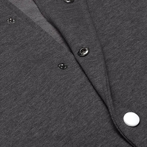 Veste de baseball personnalisée de qualité supérieure pour adultes et jeunes, veste universitaire en polaire d'hiver avec décoration de boutons en fourrure, unisexe - Product Image 6