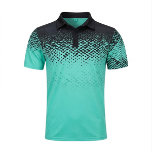 เสื้อโปโลสีเขียวทะเลดำแบบขายส่ง คุณภาพสูง แห้งเร็ว สั่งทำได้ตามต้องการ คอวี แขนสั้น พิมพ์ลายแบบซับลิเมชั่น สำหรับผู้ชาย - Product Image 1