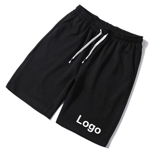 Fabricante de pantalones cortos para hombre en Pakistán que ofrece diseños OEM transpirables de malla, ajustados y holgados, con MOQ para ropa deportiva informal. - Product Image 1