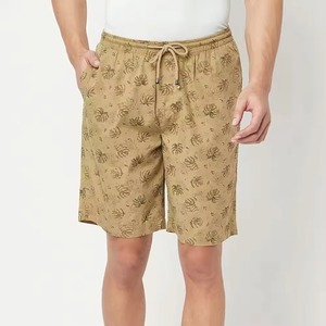 Short de bain pour homme en tissu brossé doux, coupe confortable, taille élastique avec cordon de serrage, impression personnalisée sur toute la surface - Product Image 1