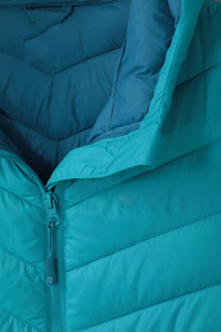 Blouson Bomber Hiver Tendance pour Femme, Coupe Droite, à Capuche, Matelassé, Couleurs Personnalisables, Tissu de Haute Qualité, Style Urbain - Product Image 6