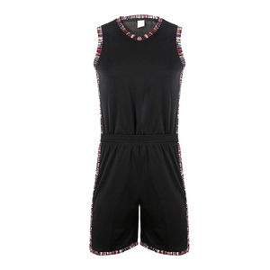 Tenue de basketball personnalisée au design unique pour hommes – Ensemble maillot et short de sport de haute qualité à séchage rapide – Vente en gros - Product Image 1
